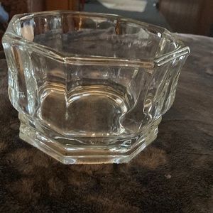 Glass bowl for ice, nuts or serving